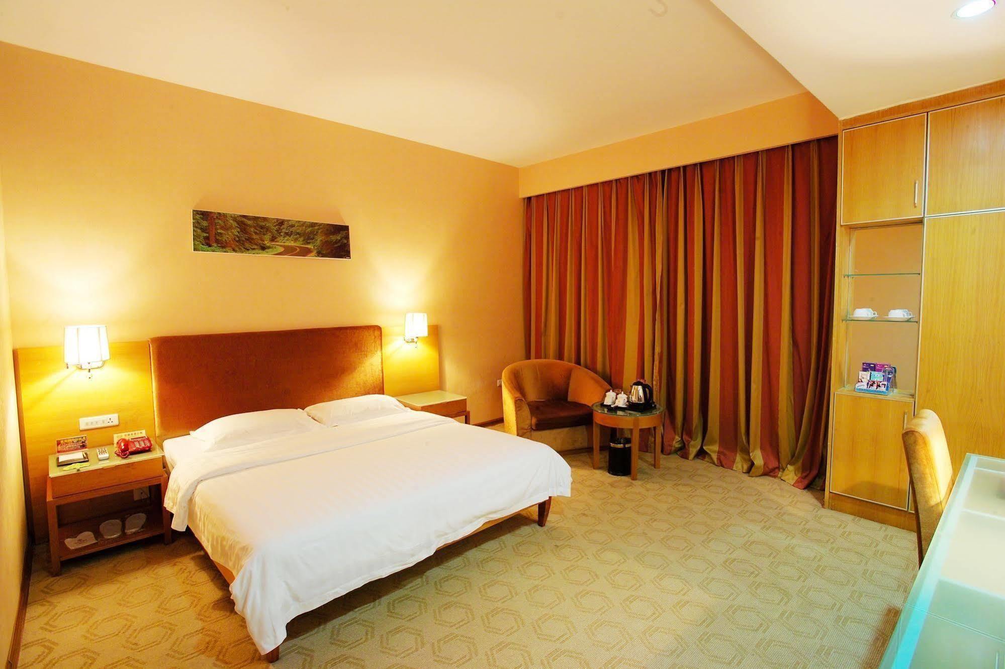 Jinyuan Hotel Wuzhou 외부 사진